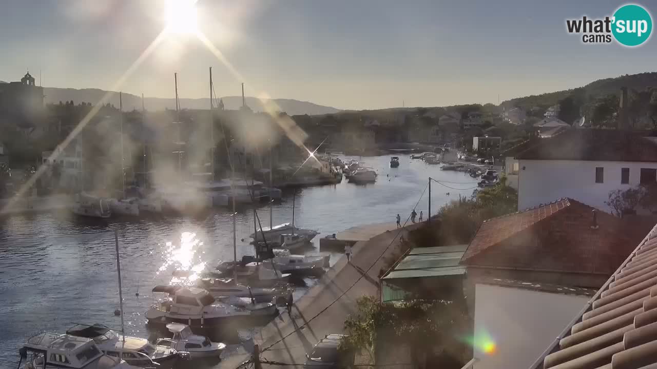 Web kamera Hvar Vrboska marina | otok Hvar | Dalmacija