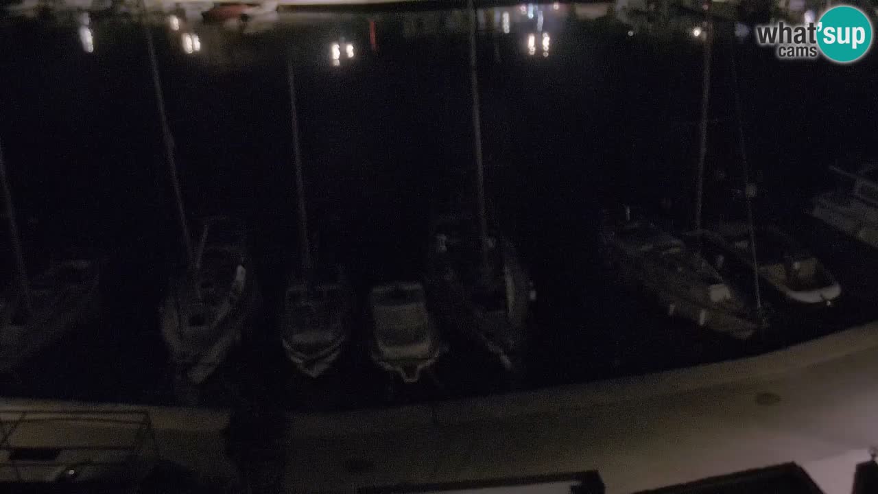 Kamera Hvar Vrboska marina | | Dalmacija