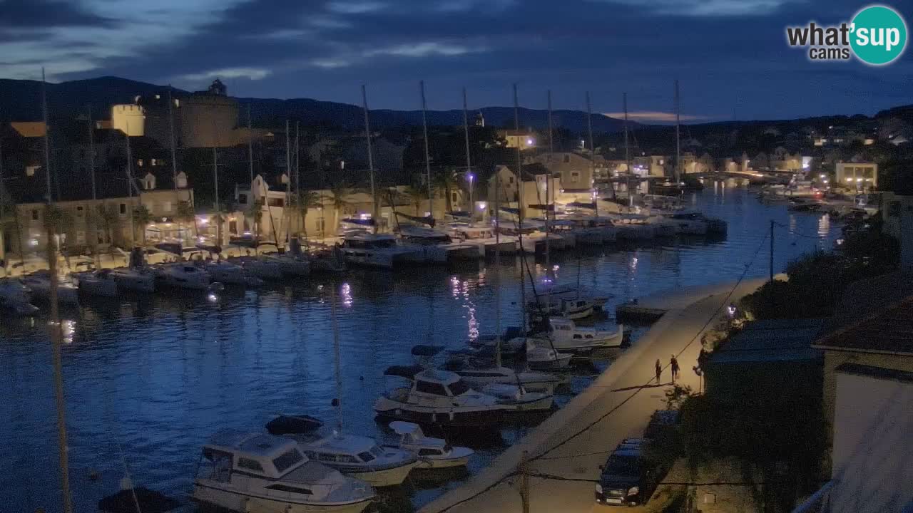 Web kamera Hvar Vrboska marina | otok Hvar | Dalmacija