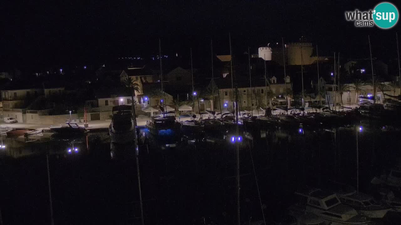 Kamera Hvar Vrboska marina | | Dalmacija