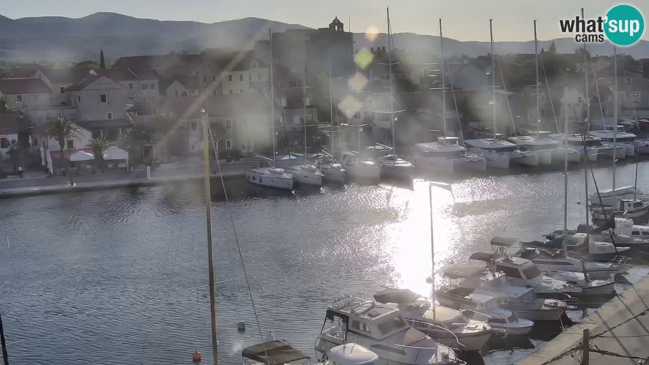 Kamera Hvar Vrboska marina | | Dalmacija