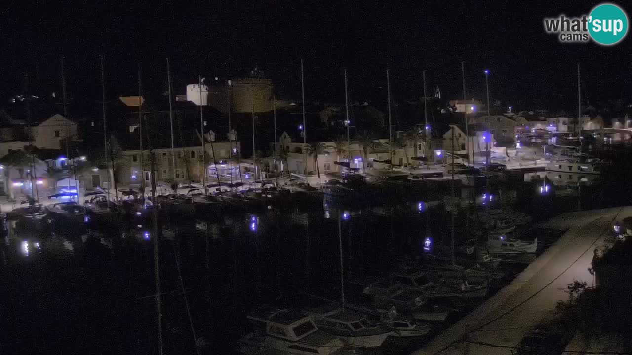 Camera Hvar Vrboska marina | isla de Hvar | Dalmacia