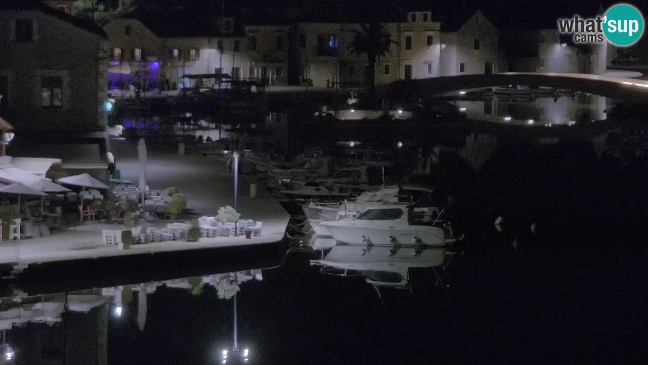 Web kamera Hvar Vrboska marina | otok Hvar | Dalmacija