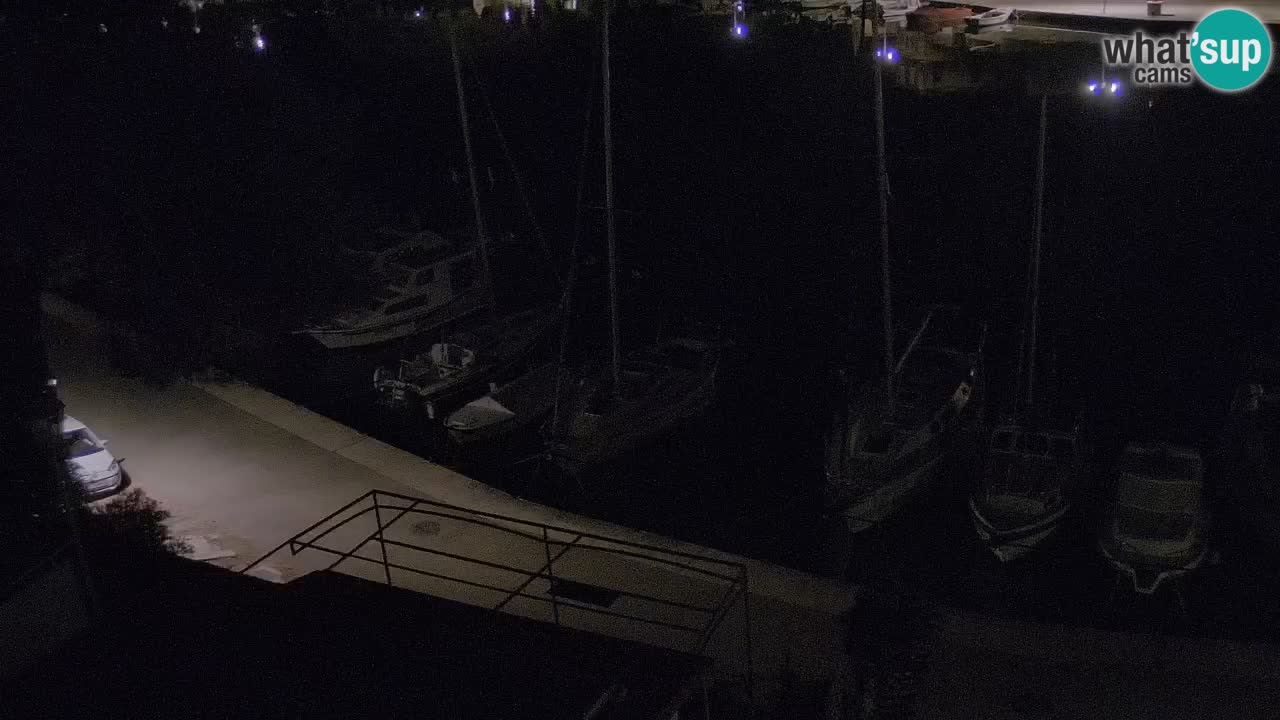 Kamera Hvar Vrboska marina | | Dalmacija