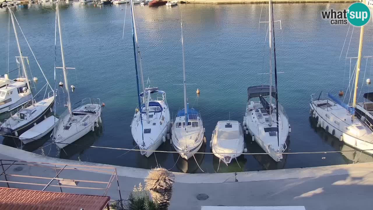 Kamera Hvar Vrboska marina | | Dalmacija