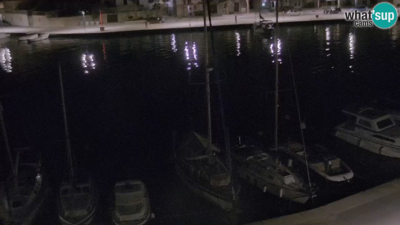 Kamera Hvar Vrboska marina | | Dalmacija