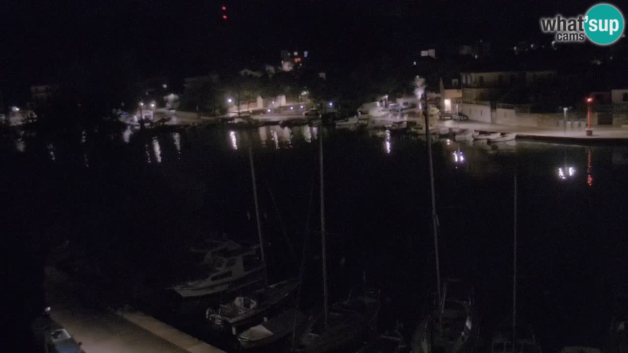 Kamera Hvar Vrboska marina | | Dalmacija