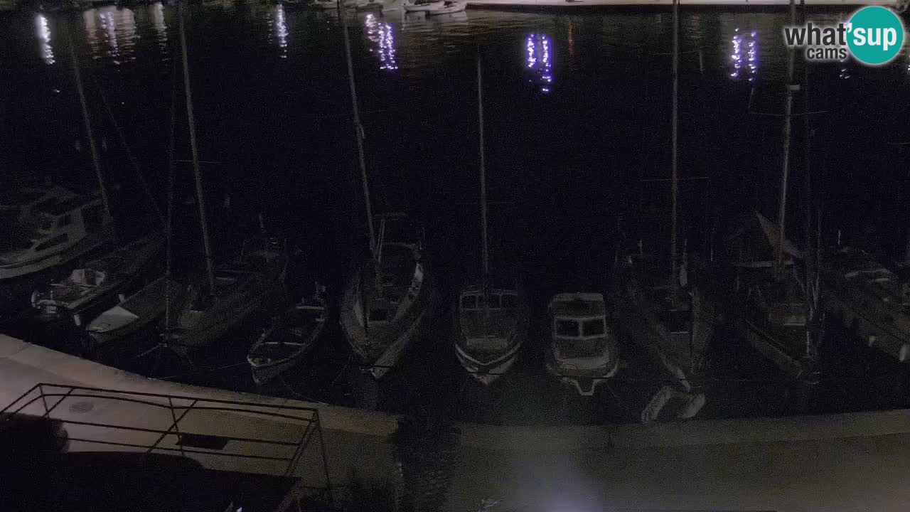 Web kamera Hvar Vrboska marina | otok Hvar | Dalmacija