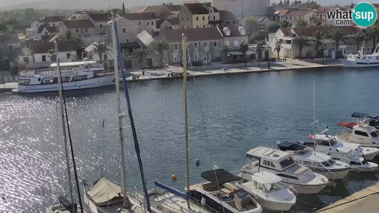 Camera Hvar Vrboska marina | isla de Hvar | Dalmacia