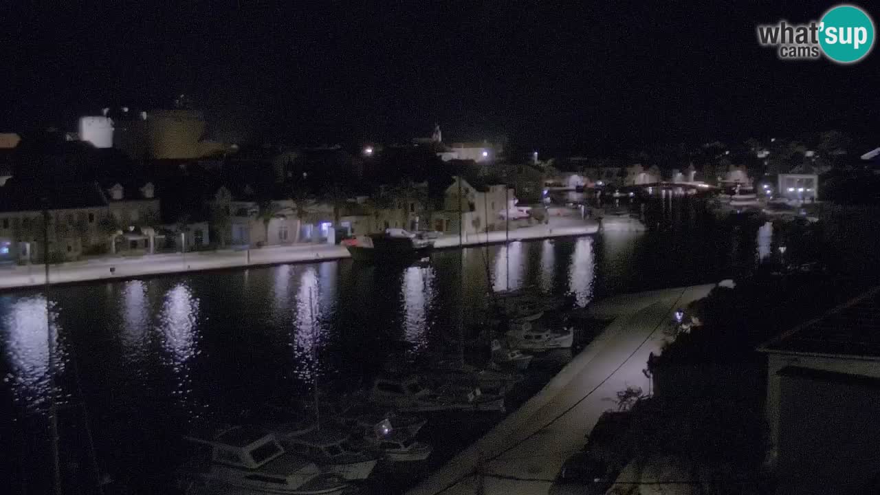 Camera Hvar Vrboska marina | isla de Hvar | Dalmacia