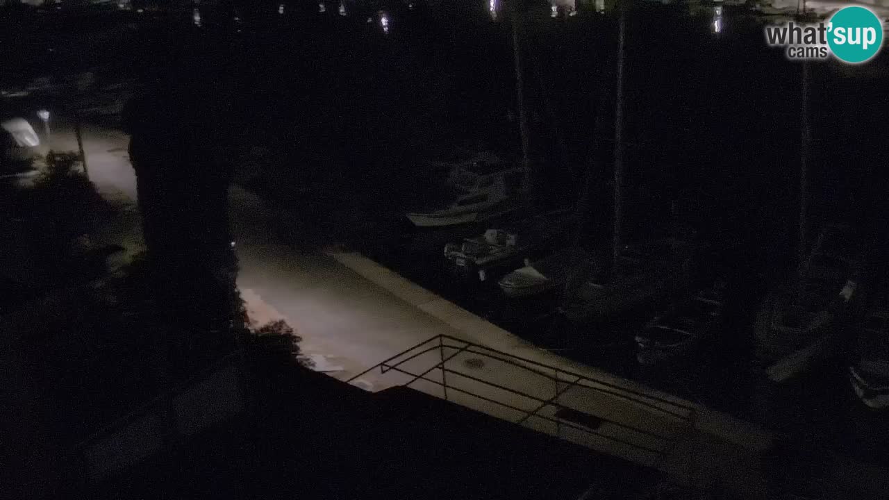 Kamera Hvar Vrboska marina | | Dalmacija