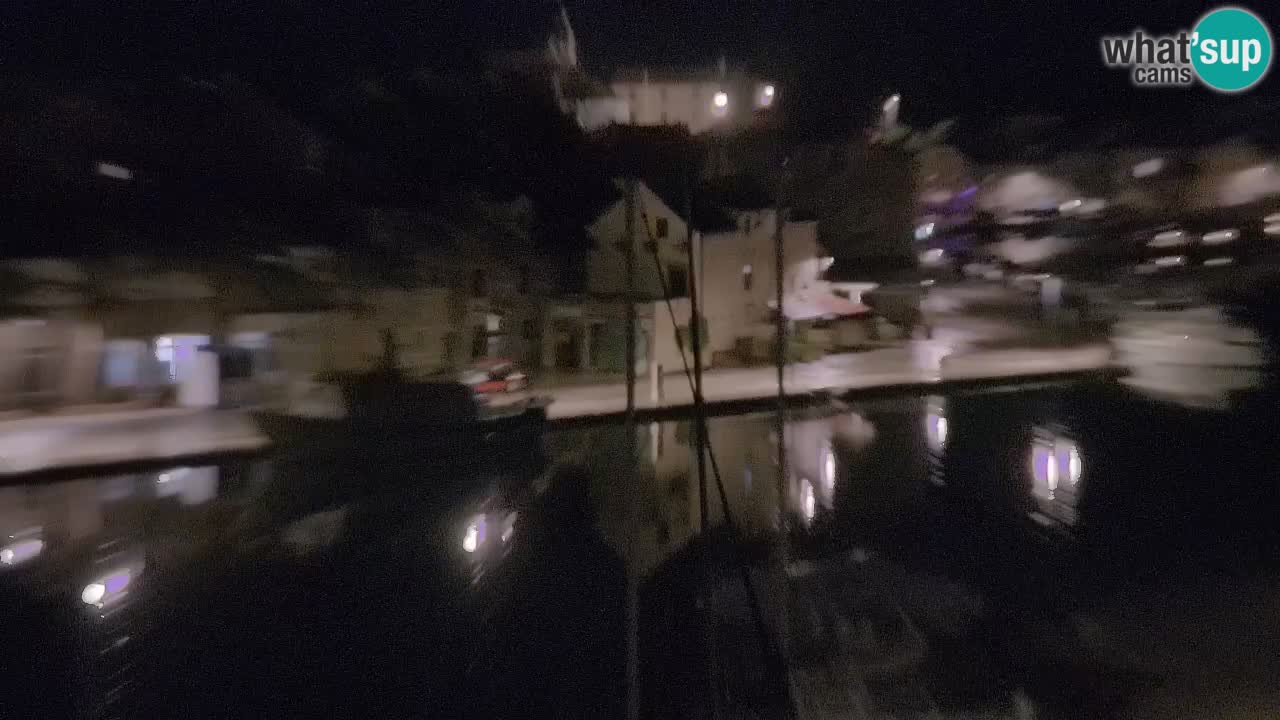 Kamera Hvar Vrboska marina | | Dalmacija