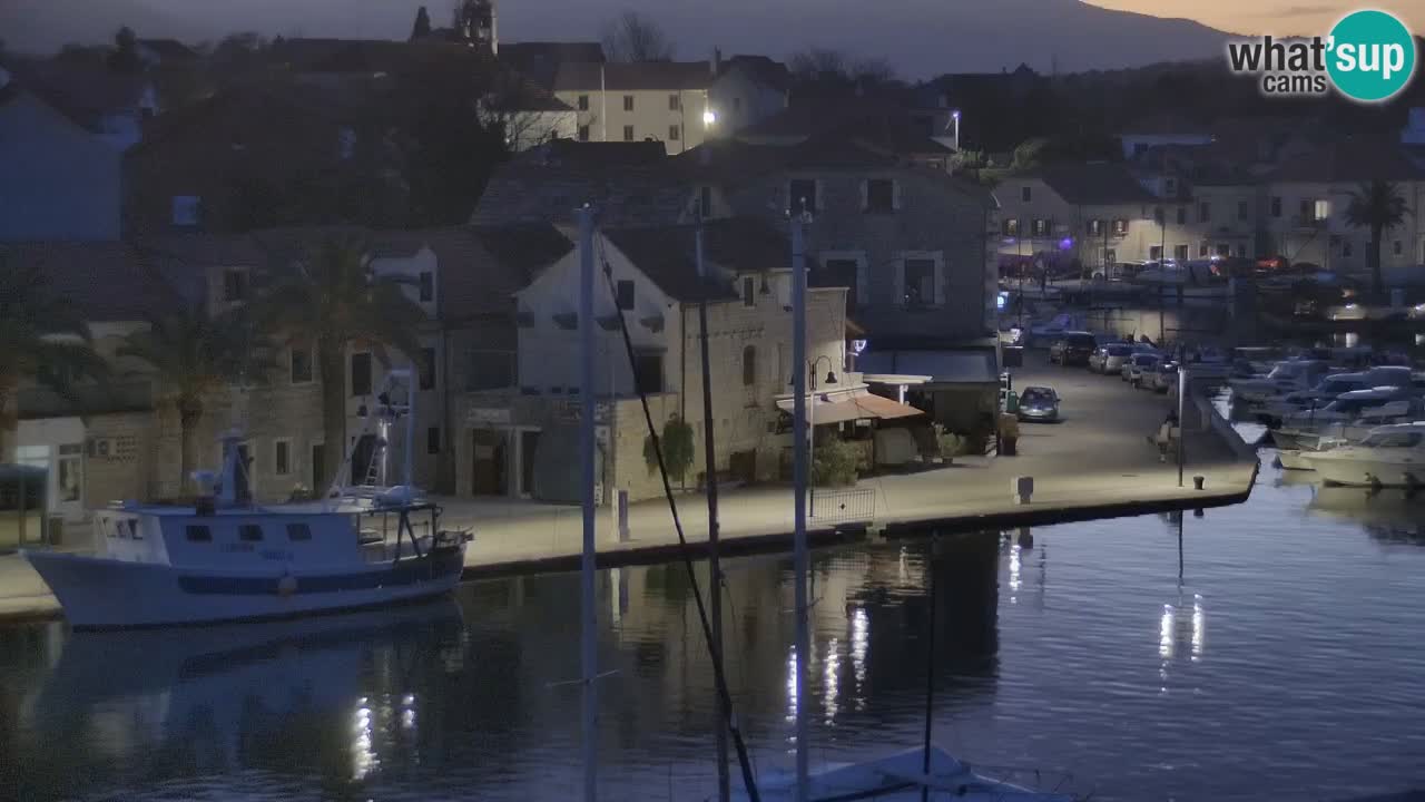 Camera Hvar Vrboska marina | isla de Hvar | Dalmacia