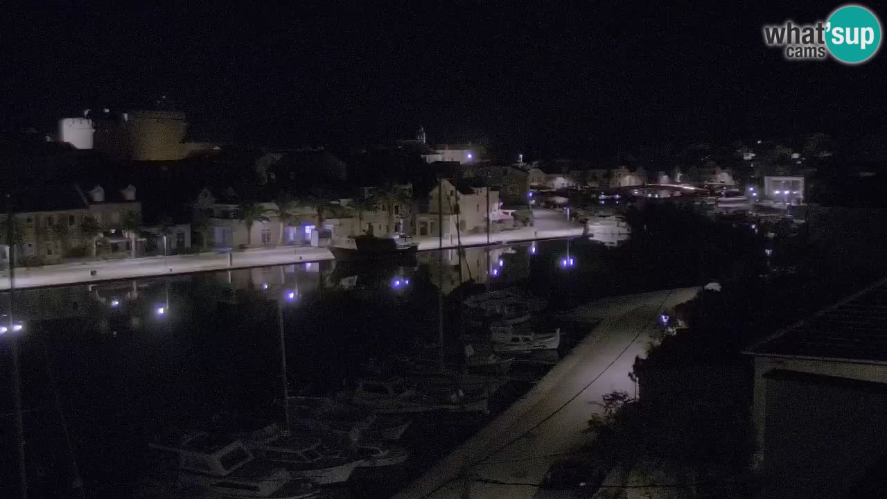 Camera Hvar Vrboska marina | isla de Hvar | Dalmacia