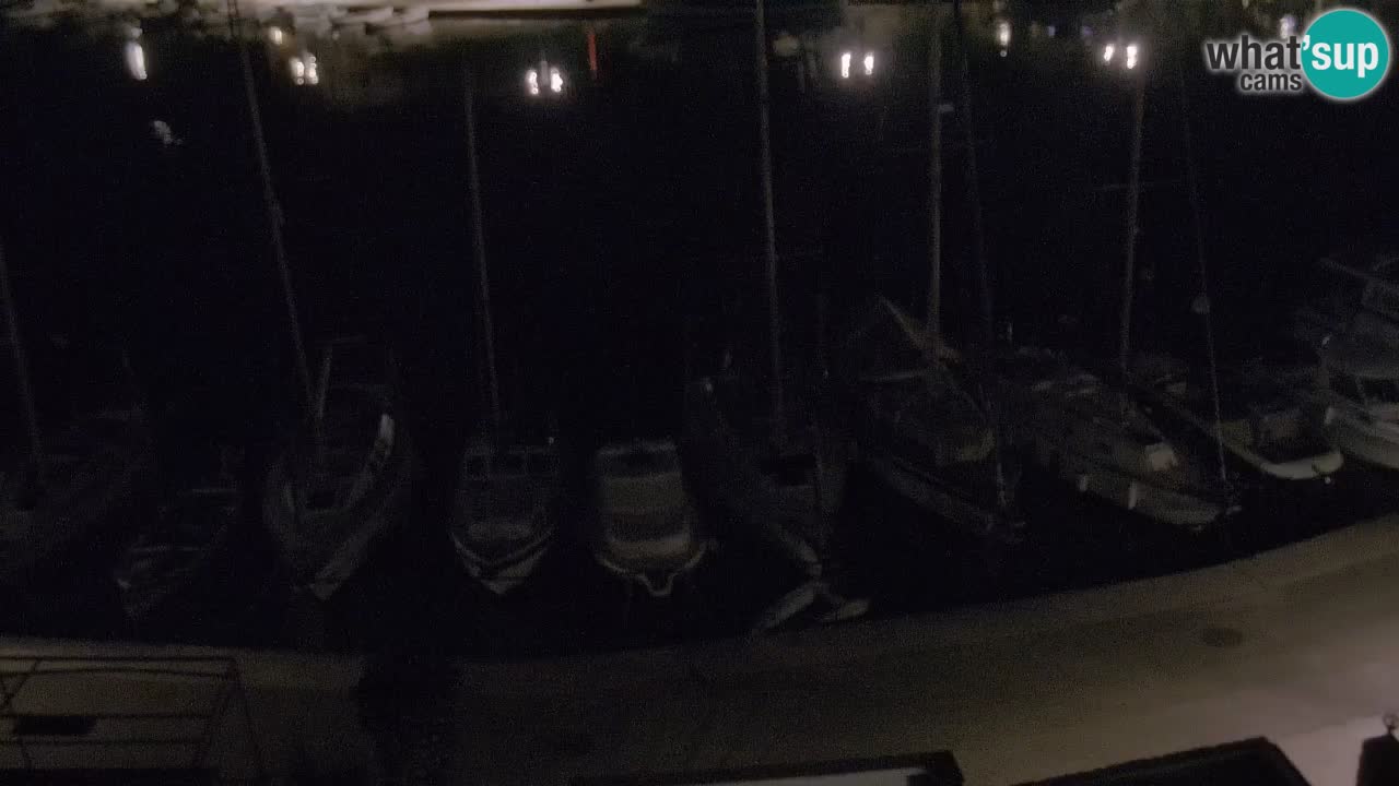 Kamera Hvar Vrboska marina | | Dalmacija