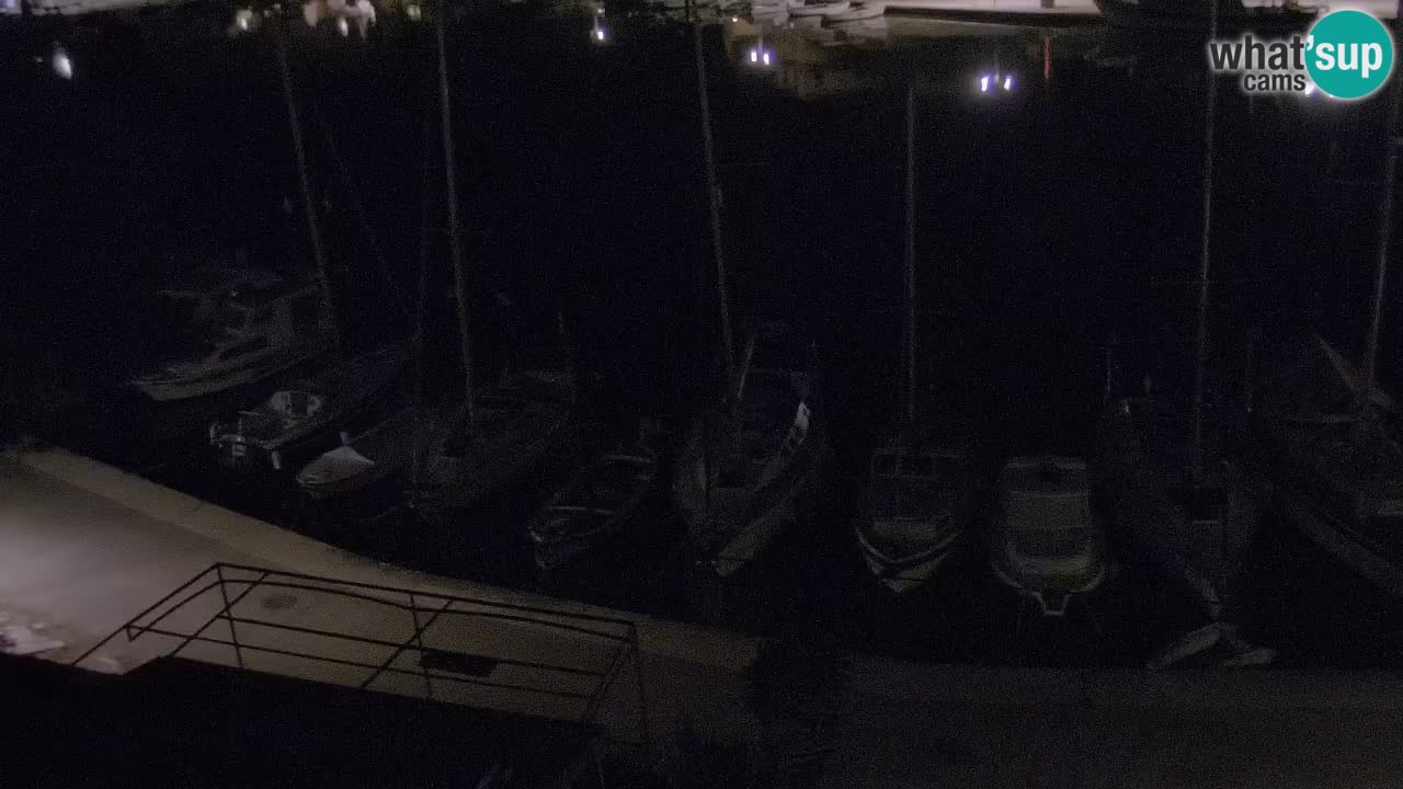 Kamera Hvar Vrboska marina | | Dalmacija