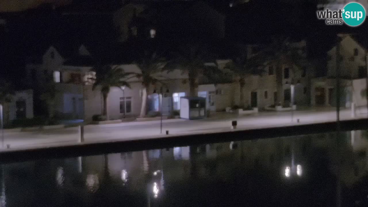 Camera Hvar Vrboska marina | isla de Hvar | Dalmacia