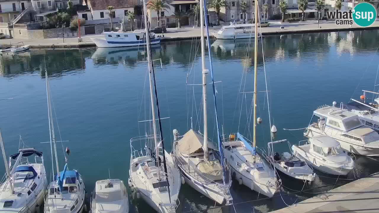 Camera Hvar Vrboska marina | isla de Hvar | Dalmacia