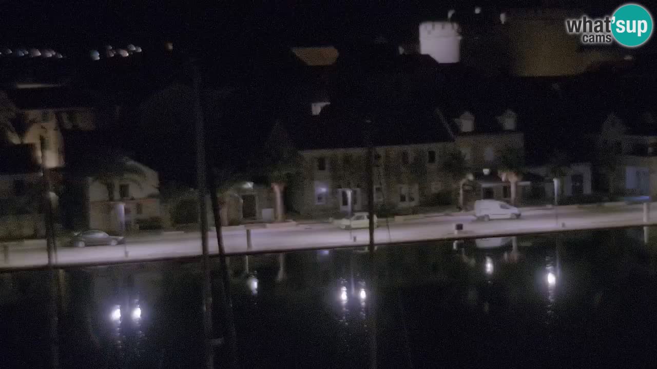 Kamera Hvar Vrboska marina | | Dalmacija