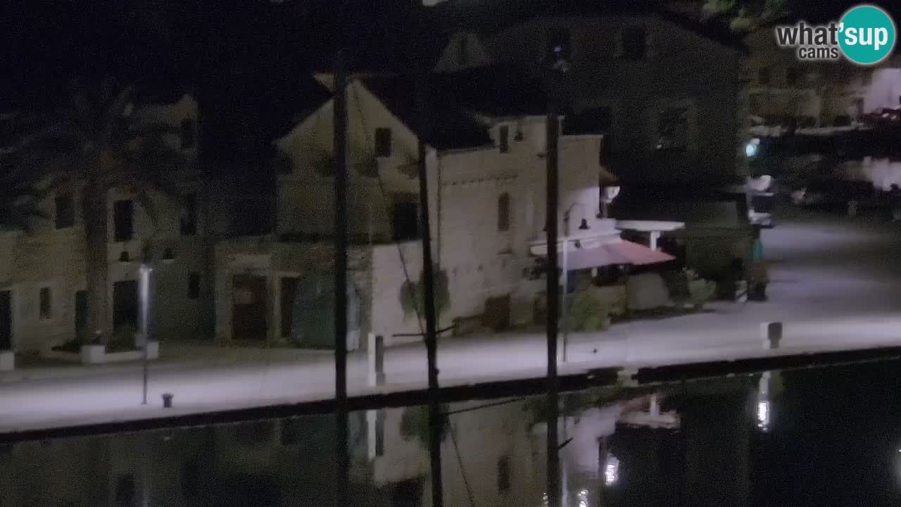 Kamera Hvar Vrboska marina | | Dalmacija