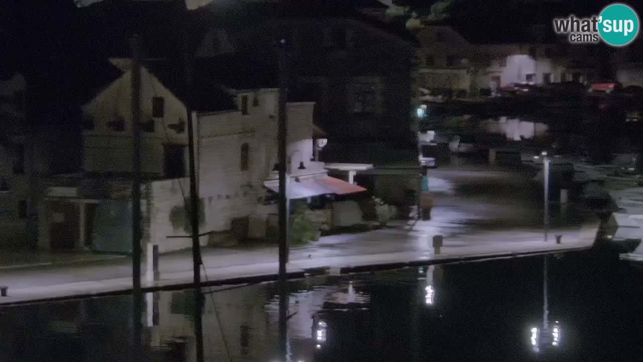 Camera Hvar Vrboska marina | isla de Hvar | Dalmacia