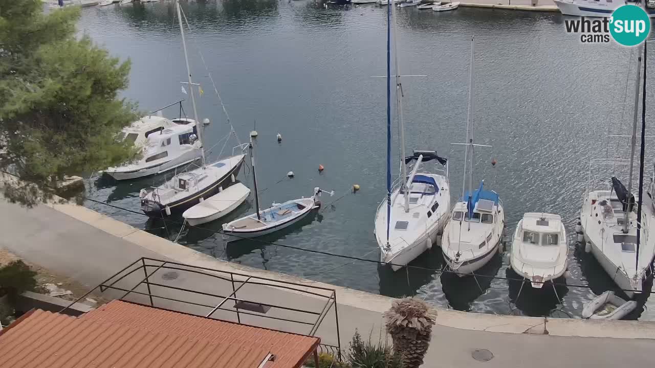 Livecam Vrboska marina | Hvar island | Dalmatia