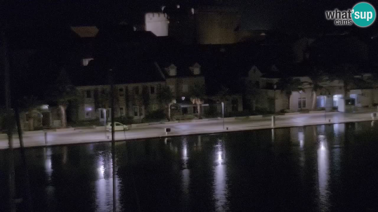 Kamera Hvar Vrboska marina | | Dalmacija