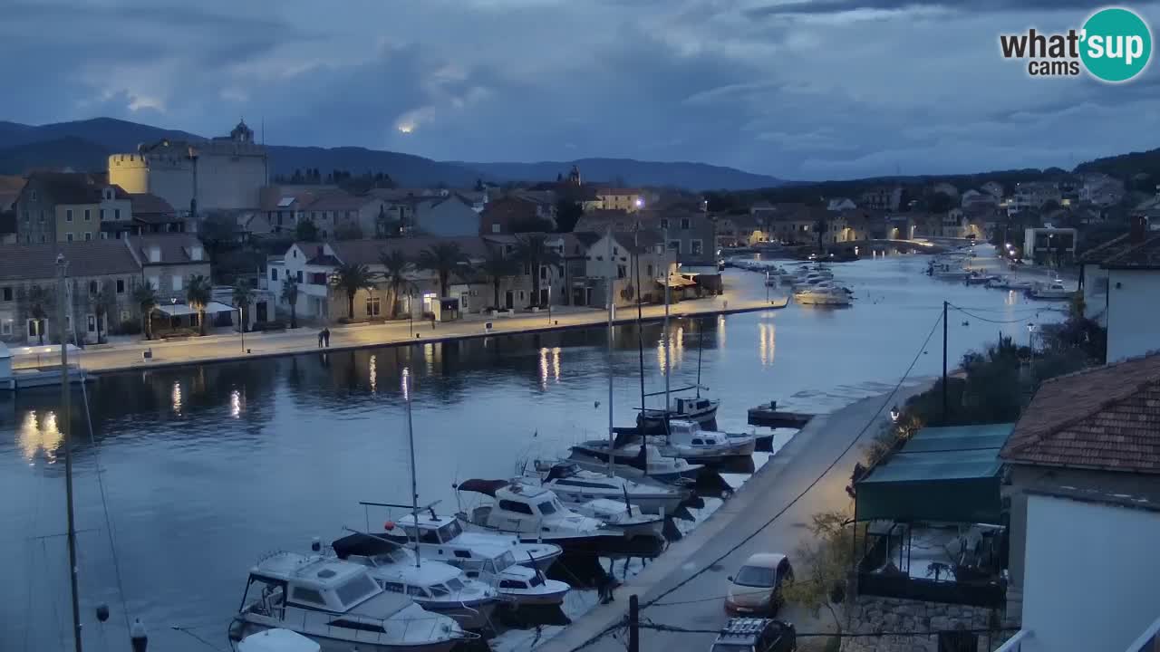 Kamera Hvar Vrboska marina | | Dalmacija