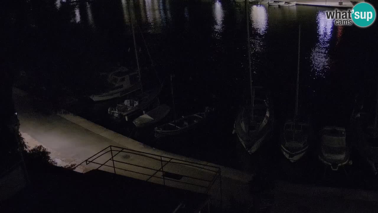 Kamera Hvar Vrboska marina | | Dalmacija
