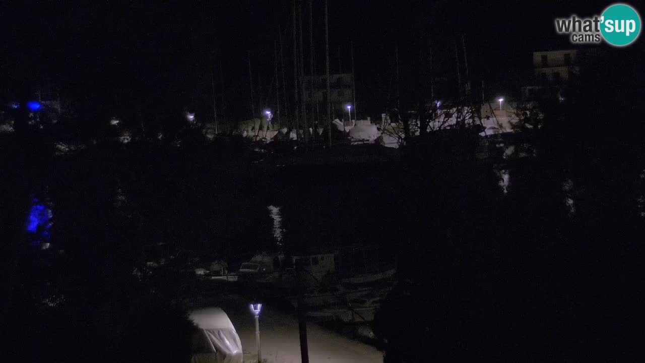 Camera Hvar Vrboska marina | isla de Hvar | Dalmacia