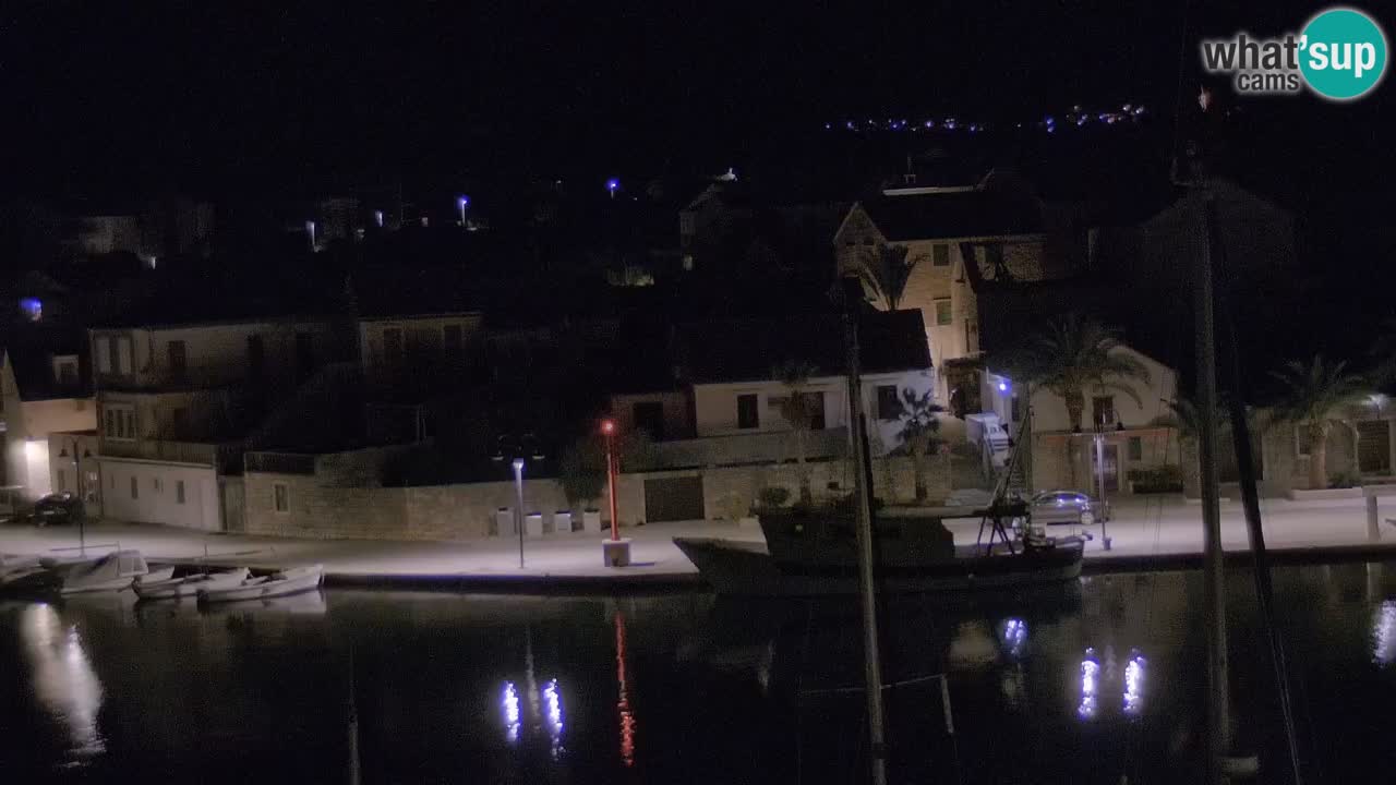 Camera Hvar Vrboska marina | isla de Hvar | Dalmacia