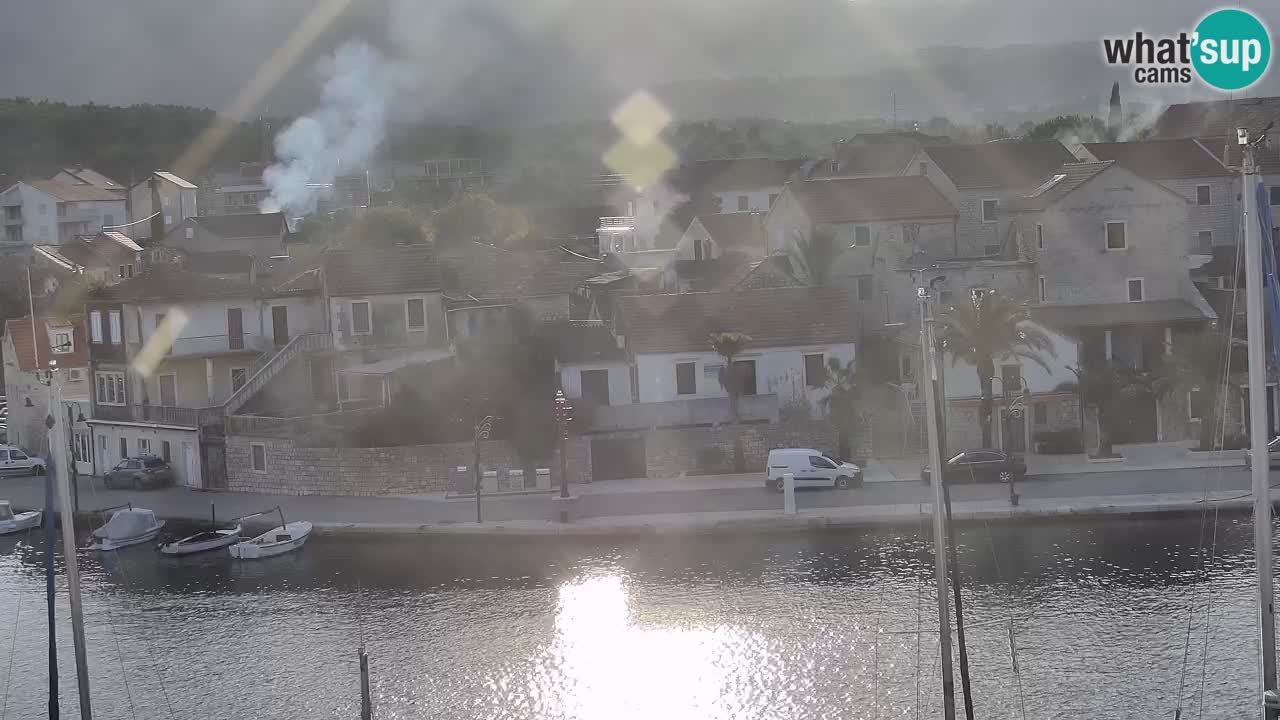 Livecam Vrboska marina | Hvar island | Dalmatia