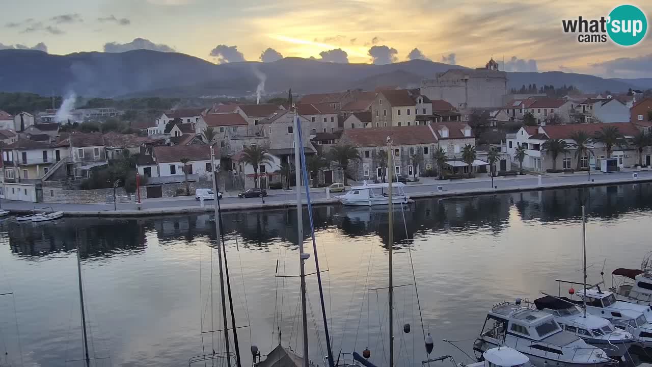 Livecam Vrboska marina | Hvar island | Dalmatia
