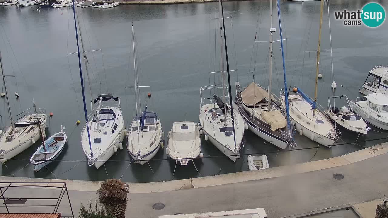 Kamera Hvar Vrboska marina | | Dalmacija