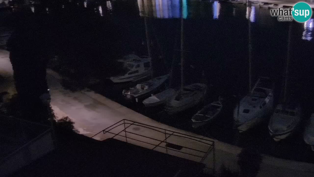 Camera Hvar Vrboska marina | isla de Hvar | Dalmacia