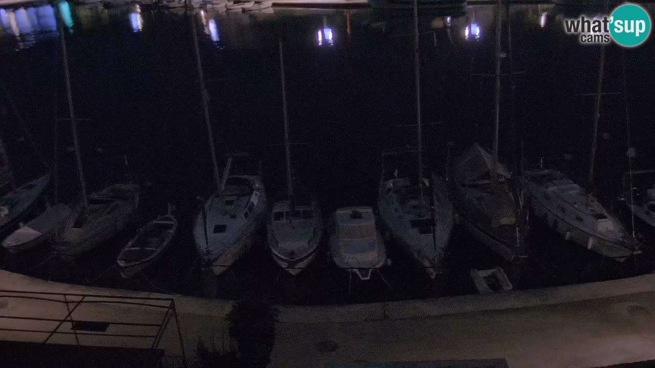 Kamera Hvar Vrboska marina | | Dalmacija