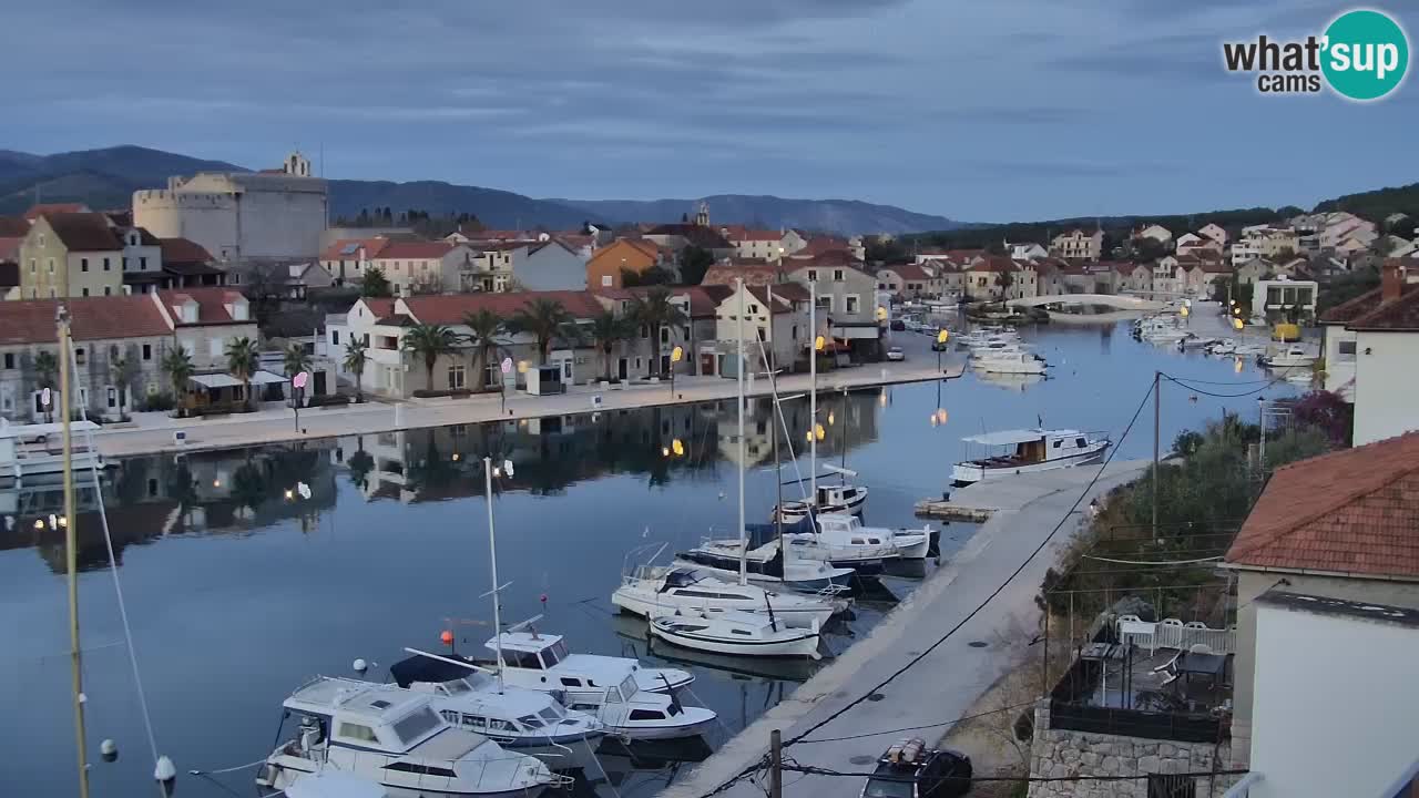 Kamera Hvar Vrboska marina | | Dalmacija
