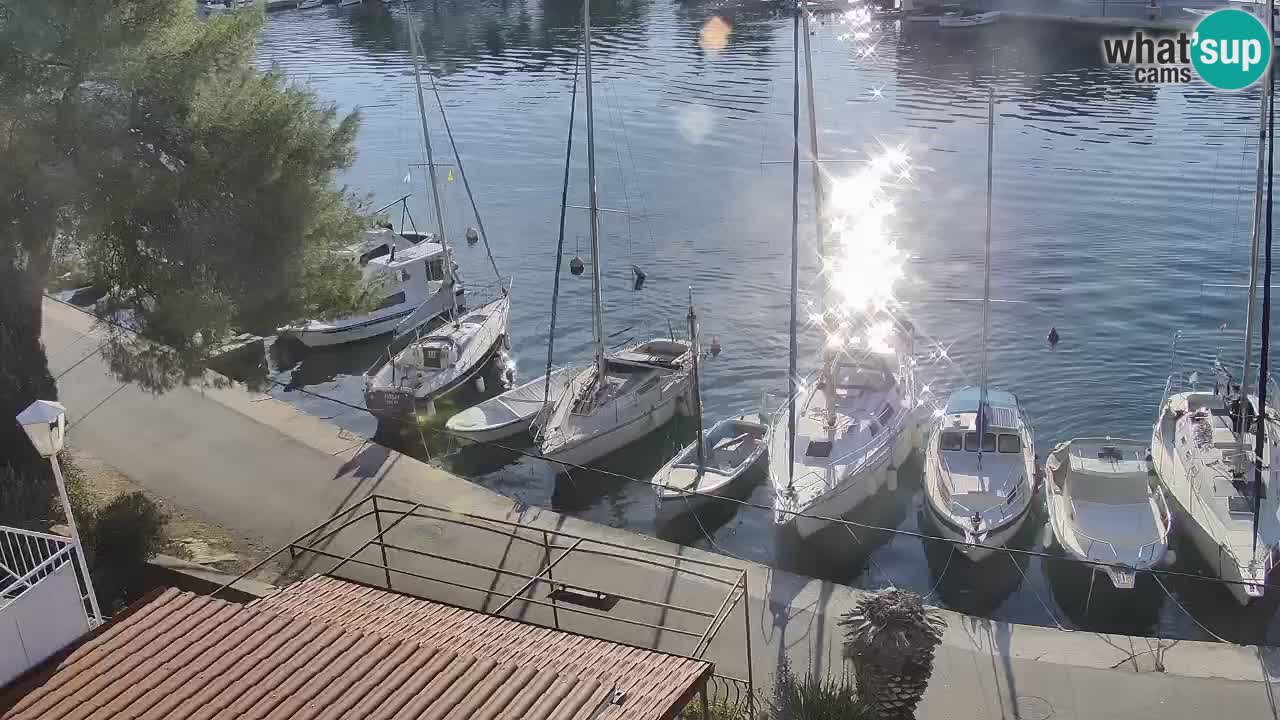 Livecam Vrboska marina | Hvar island | Dalmatia