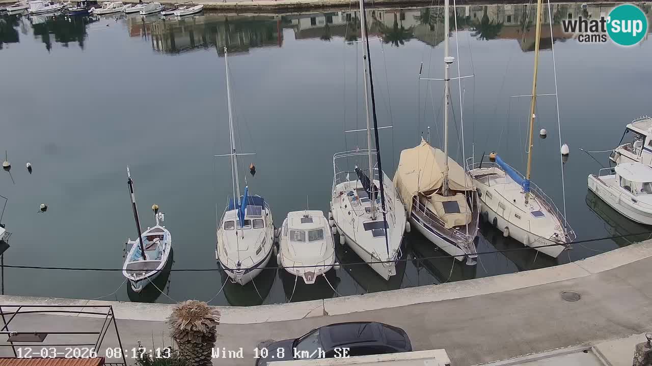 Kamera Hvar Vrboska marina | | Dalmacija