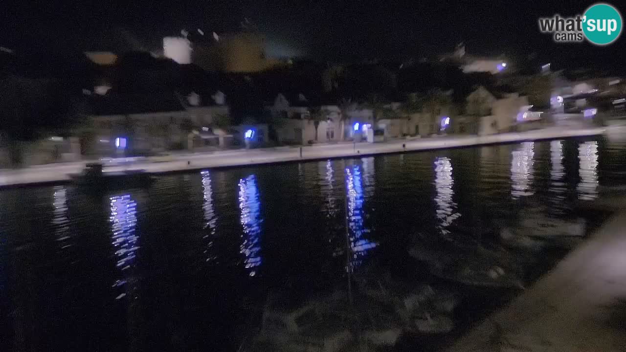 Kamera Hvar Vrboska marina | | Dalmacija