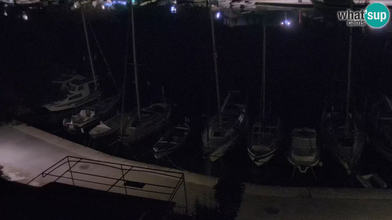 Camera Hvar Vrboska marina | isla de Hvar | Dalmacia