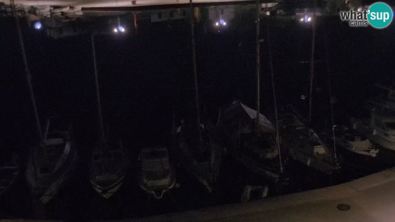 Camera Hvar Vrboska marina | isla de Hvar | Dalmacia