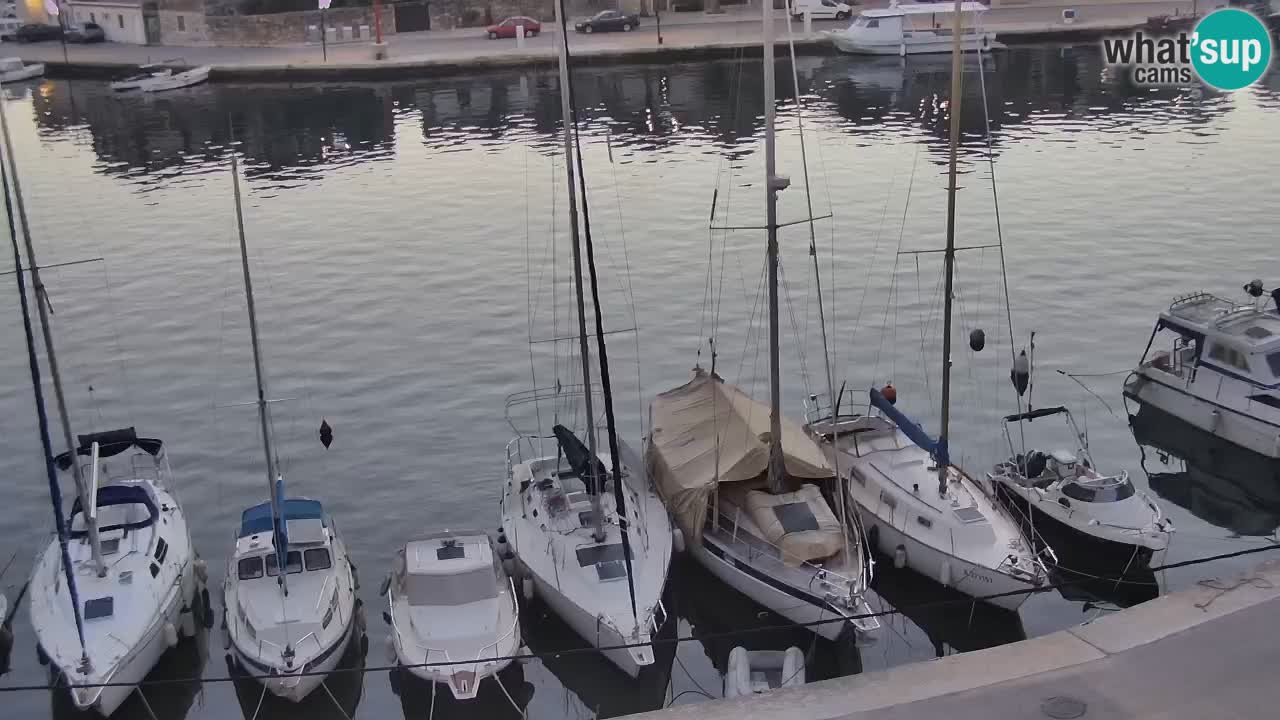 Camera Hvar Vrboska marina | isla de Hvar | Dalmacia