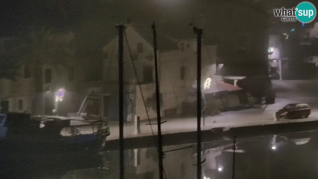 Camera Hvar Vrboska marina | isla de Hvar | Dalmacia