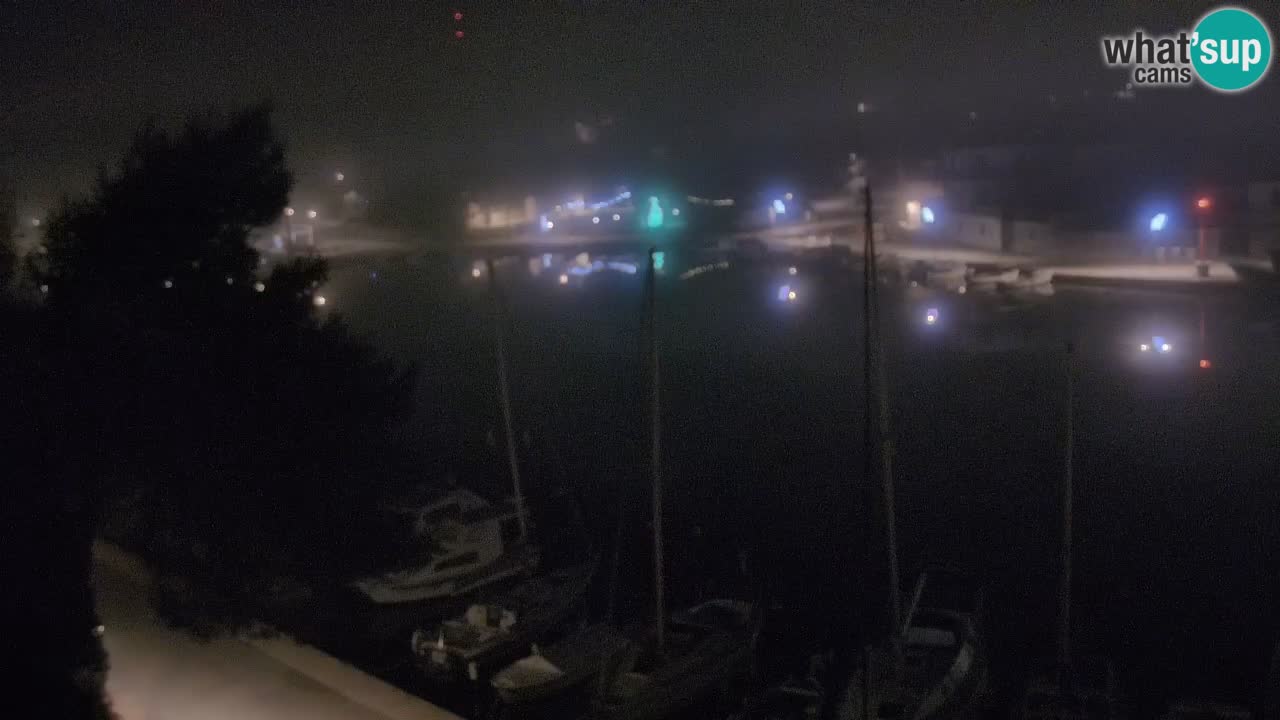 Kamera Hvar Vrboska marina | | Dalmacija