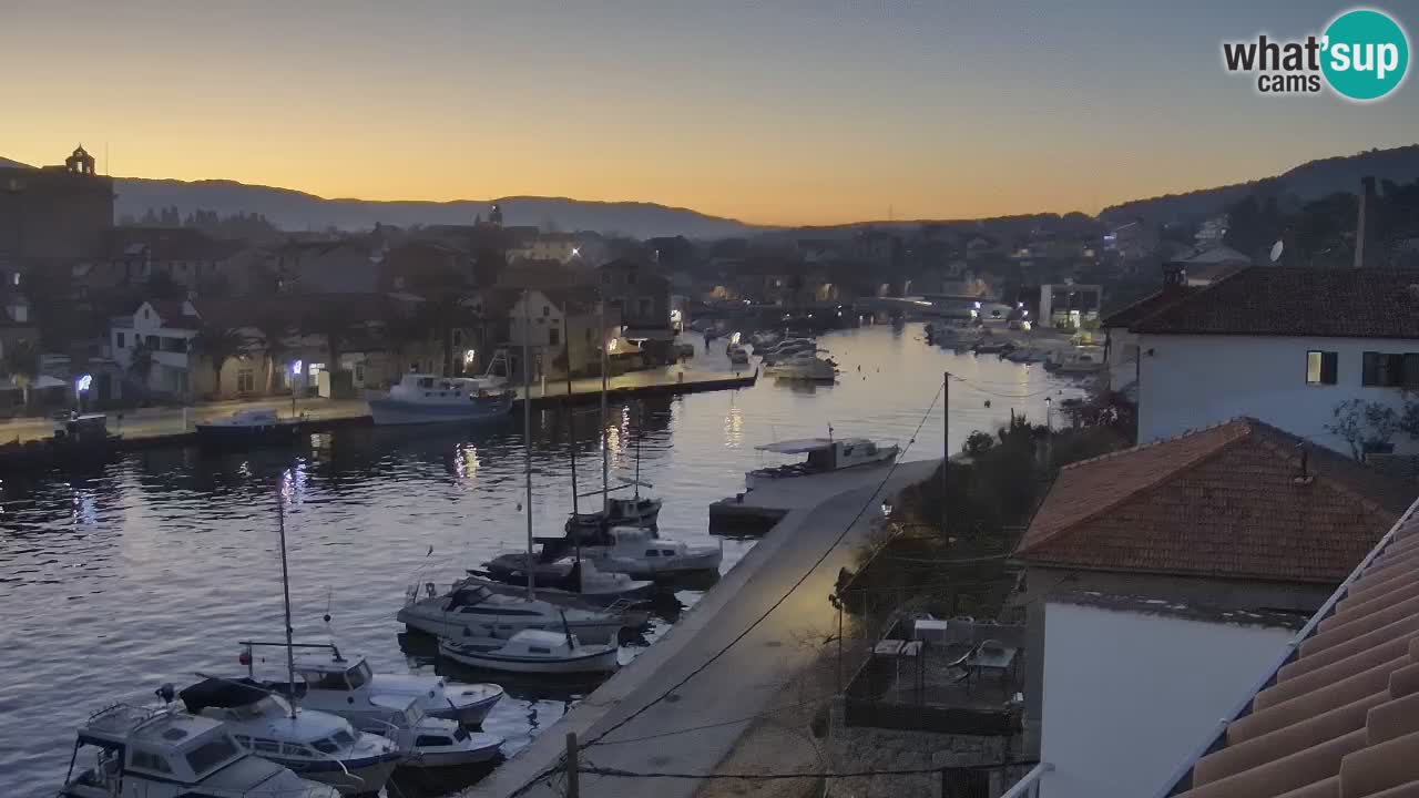 Web kamera Hvar Vrboska marina | otok Hvar | Dalmacija