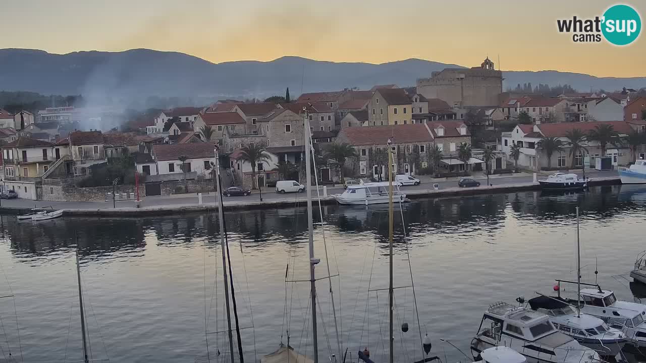 Camera Hvar Vrboska marina | isla de Hvar | Dalmacia