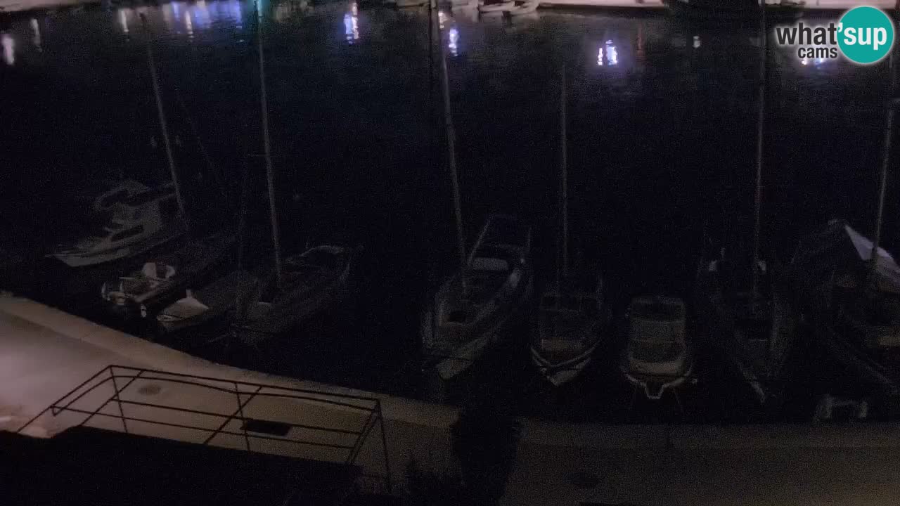 Camera Hvar Vrboska marina | isla de Hvar | Dalmacia