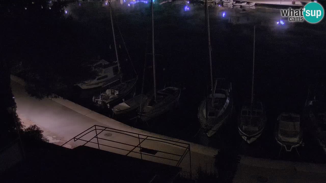 Kamera Hvar Vrboska marina | | Dalmacija