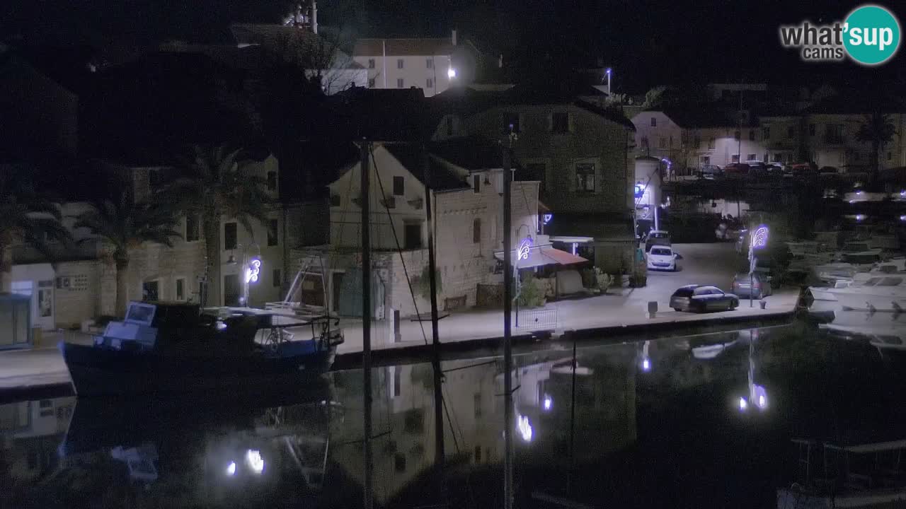 Kamera Hvar Vrboska marina | | Dalmacija